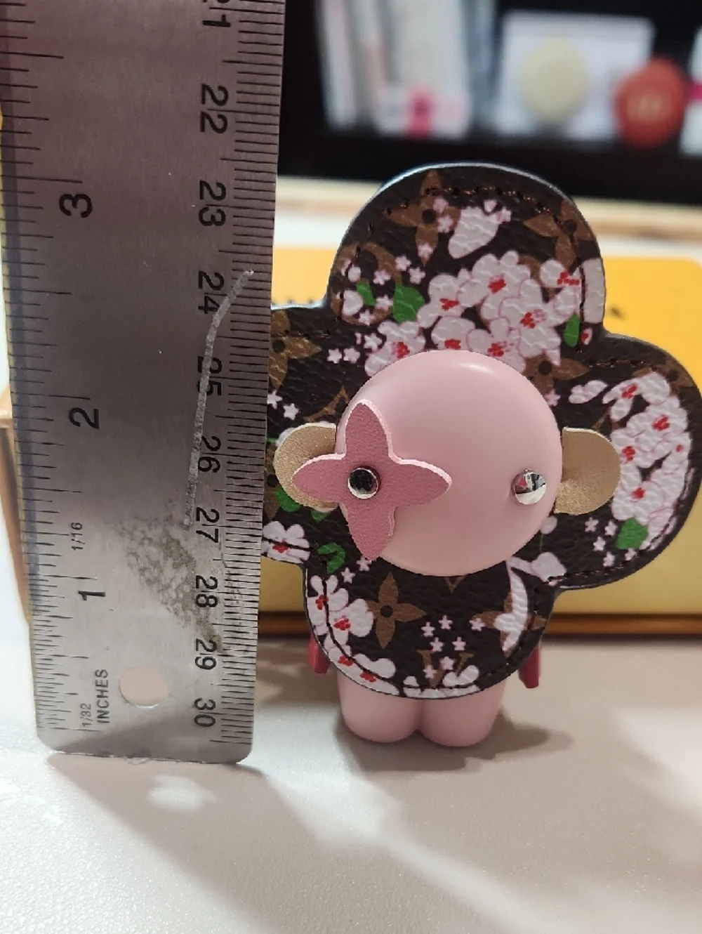 Louis Vuitton Brown Monogram Floral Pink Enamel Charm - Picture 9 of 9